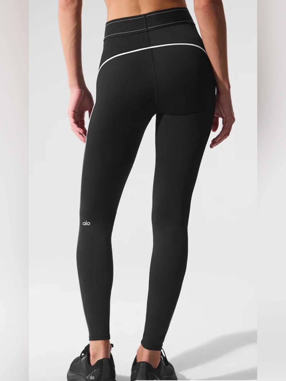 ALO Yoga Airlift High-Waist Suit Up Legging S